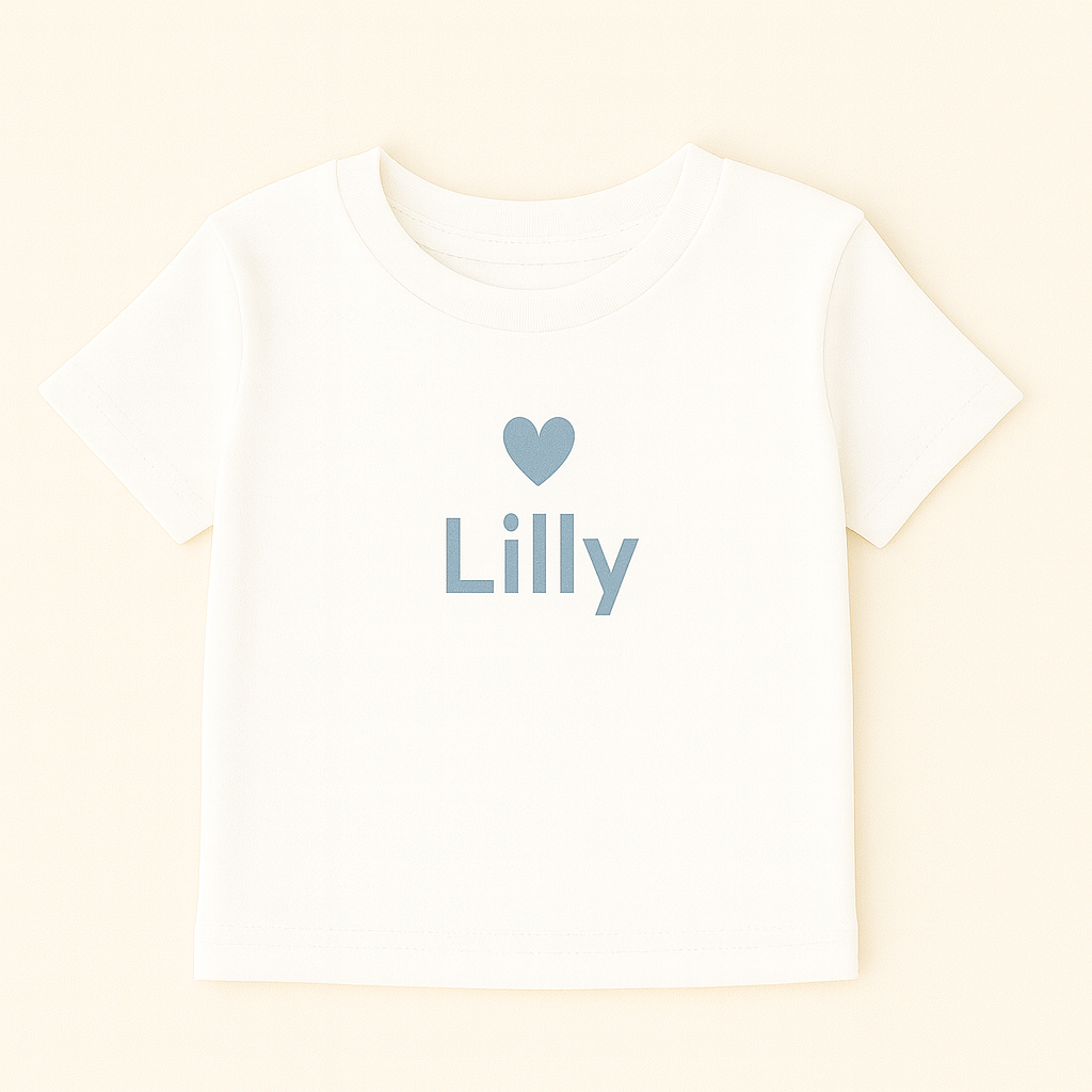 Kinder T-Shirt mit Herzmotiv & Name (100% Baumwolle)